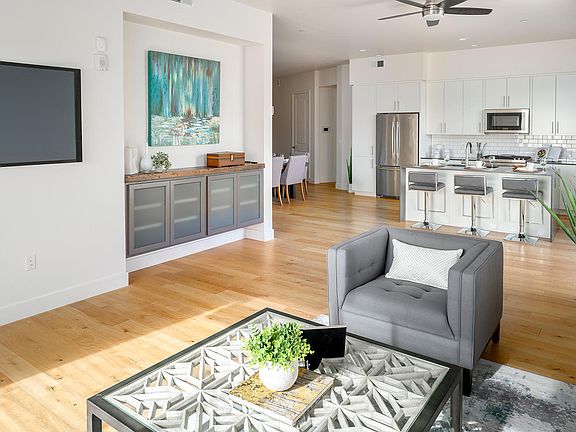 3rd image of 7300 E Earll Dr #1009