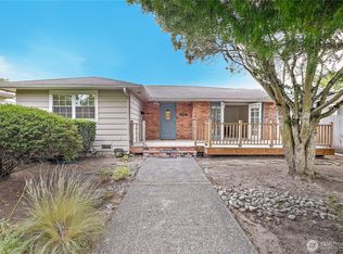 4528 NE 170th St, Seattle, WA