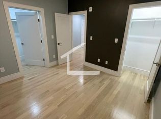 9 University Rd #26, Brookline, MA 02445