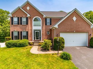 236 Edgewood Dr, Beaver, PA 15009