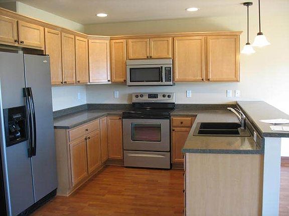 4th image of 155 Catalpa Ln