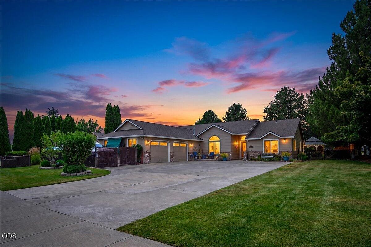 3715 SW Gene Sarazan Dr