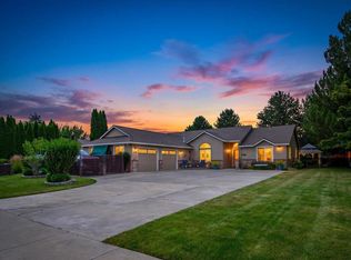 3715 SW Gene Sarazan Dr, Redmond, OR 97756
