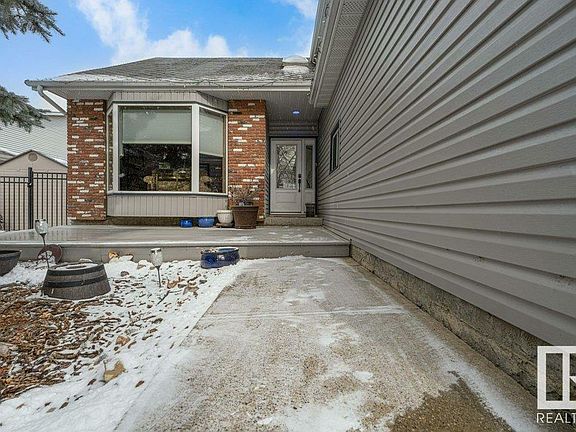 4th image of 35 Welland Cres