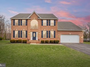 102 Malier Dr, Arnold, MD 21012