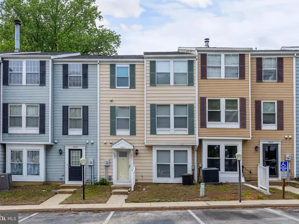 2307 Greenwood Dr, Lindenwold, NJ 08021