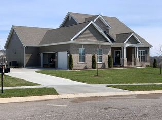 652 Brighton Heights Ct, Saint Louis, MO 63131