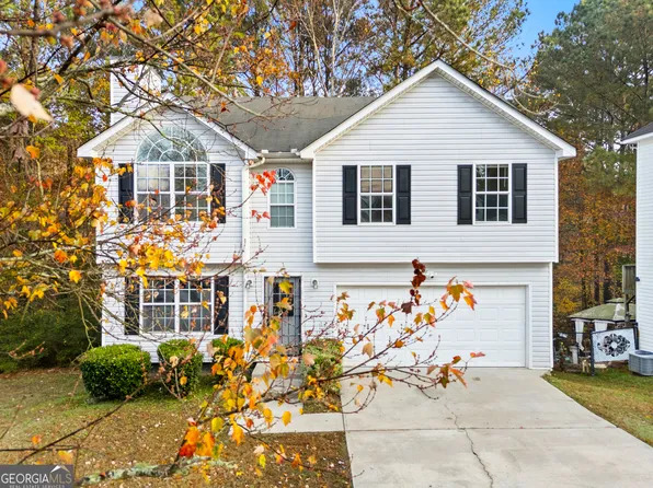 2951 Two Lake Cir, College Park, GA 30349