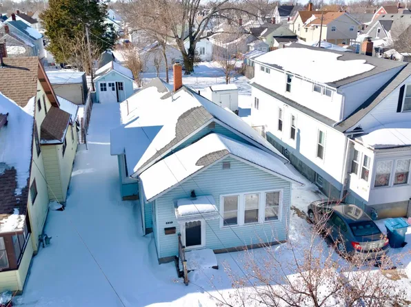 1313 Vine St, Sandusky, OH 44870