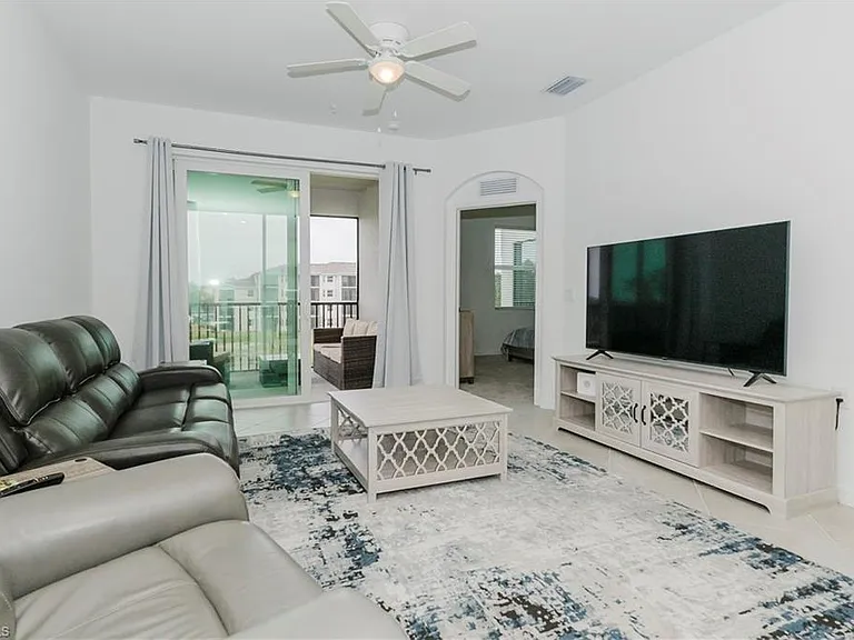18461 Copperhead Ct N #431 — Photo 12