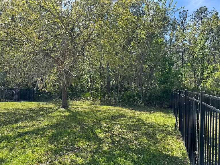 8237 Dunham Station Dr — Photo 31