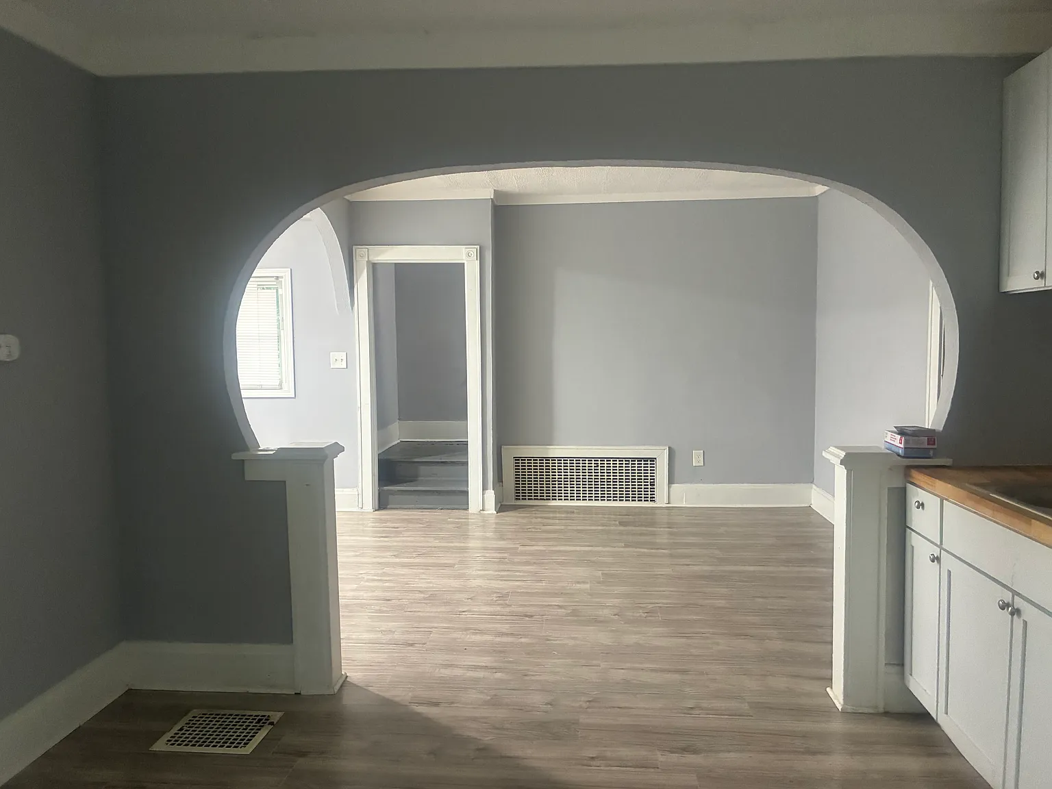 3 bed, 1000 sqft, $1,395 — Photo 3