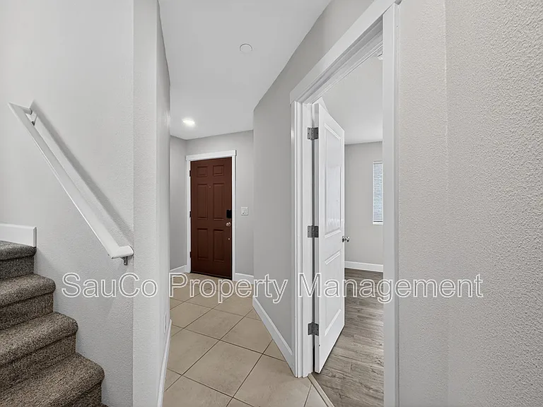 17022 SW Lemongrass Ln — Photo 7