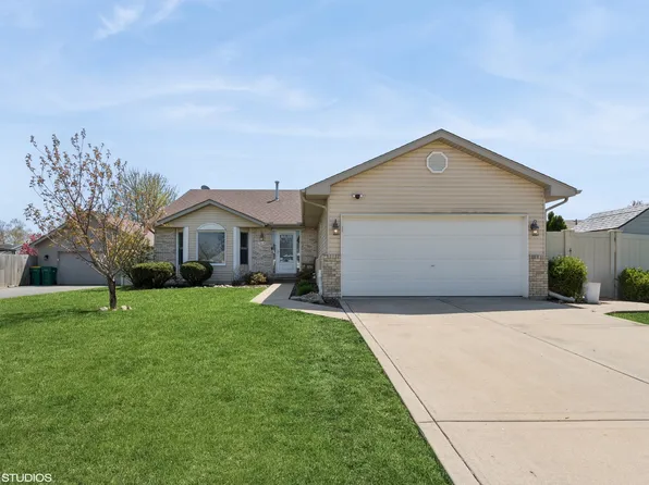 7014 Grantham Dr, Joliet, IL 60431