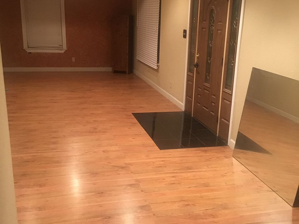 2nd image of 509 Willow Way