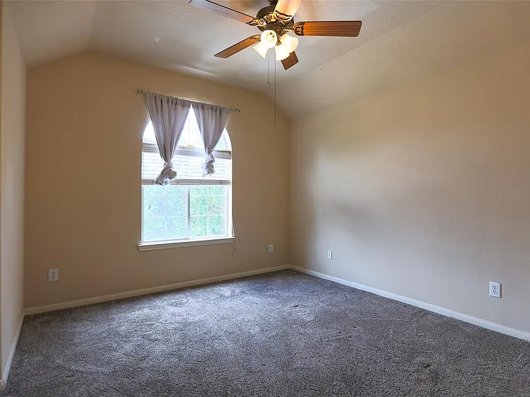 5102 Heatherdawn Ct — Photo 21