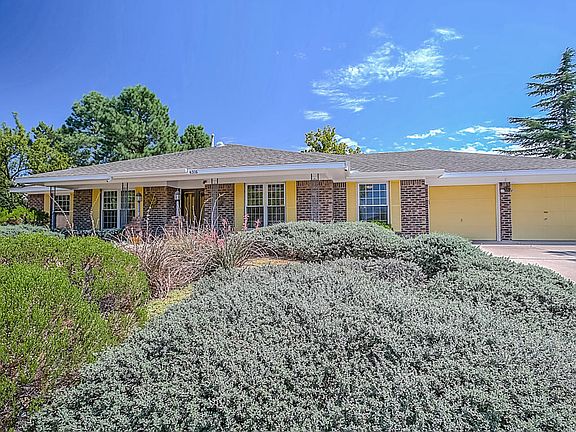 2nd image of 4316 Candlestick Dr NE