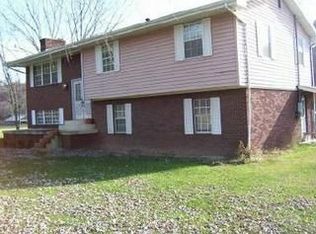 23560 Bolts Fork Rd, Rush, KY 41168