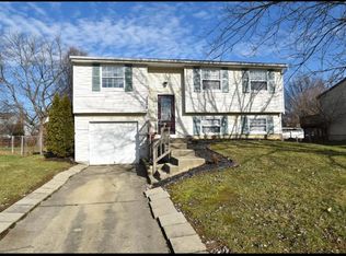 1358 Firethorne Dr, Mason, OH 45040