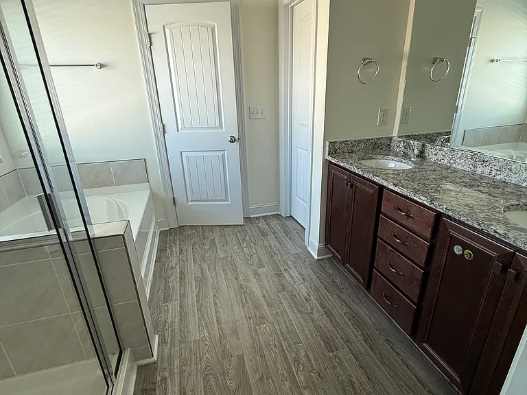296 Ford Meadows Dr — Photo 11