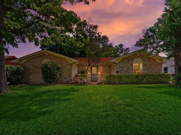 1118 Tipton Rd, Irving, TX 75060