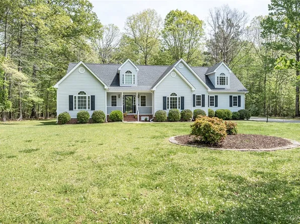 13819 Bluff Ridge Dr, Chesterfield, VA 23838