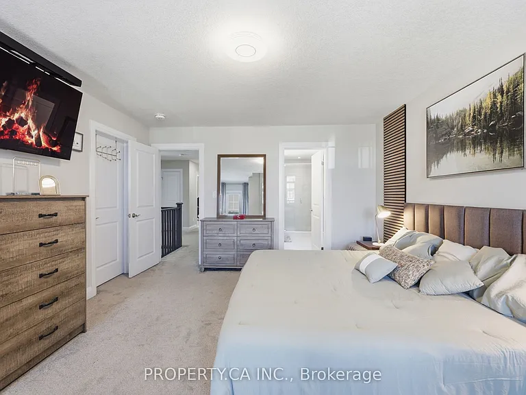 629 Wild Rye St W — Photo 25