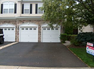 31 Wellington Rd, Newtown, PA 18940