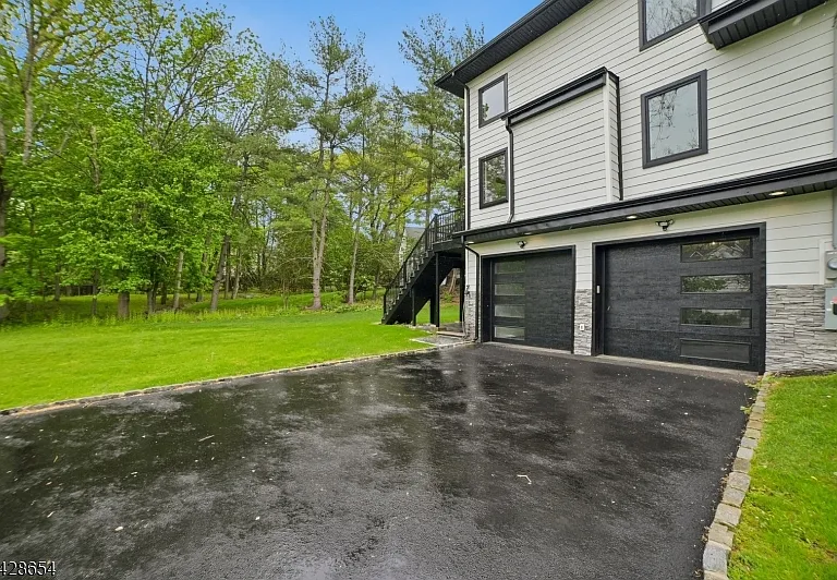 148 Great Hills Rd — Photo 42