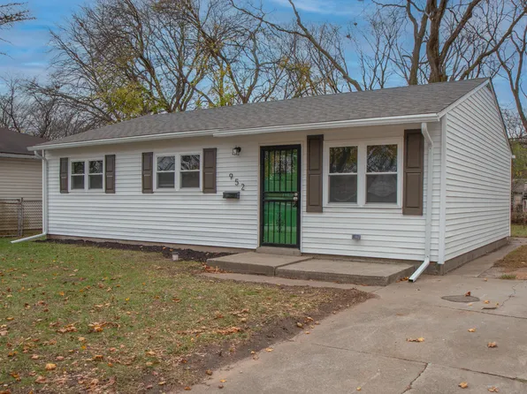 952 Stevenson St, Gary, IN 46406