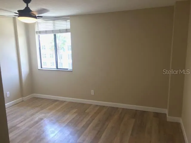 201 W Laurel St #707 — Photo 10