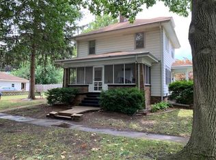 1501 W Church St, Champaign, IL 61821