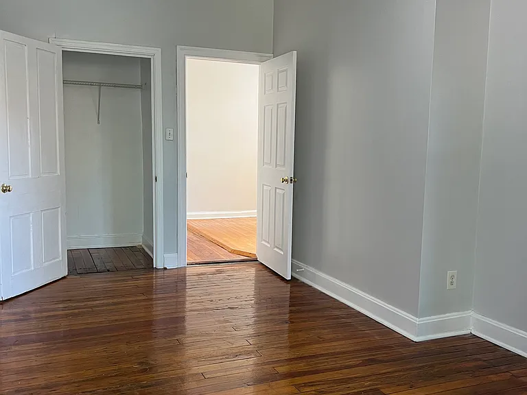 2106 Brookwood St #1 — Photo 6