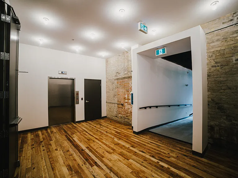 315 Bannatyne Ave — Photo 11