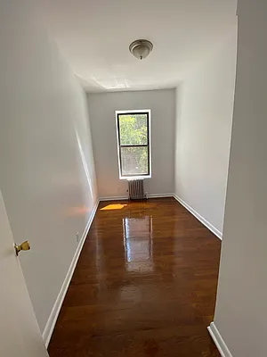 Rented by Oxford Property Group | media 26