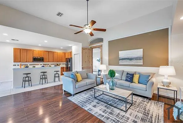 11444 Callaway Pond Dr — Photo 1