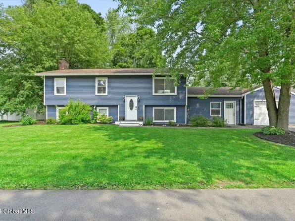 33 Boylston Street, Glens Falls, NY 12801