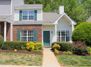 5927 Cougar Ln, Charlotte, NC 28269