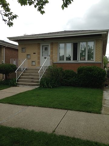 1st image of 5623 S Kilbourn Ave
