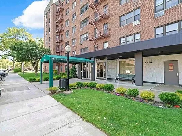 8410 153rd Ave APT 6K, Howard Beach, NY 11414