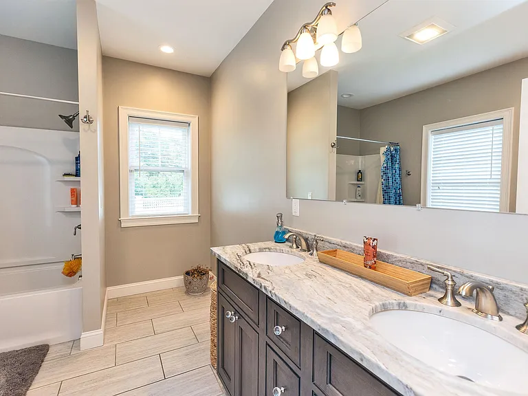 297 Merritt Nyberg Ln — Photo 52
