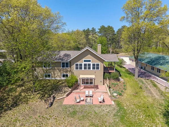 450 Lake Avenue, Montello, WI 53949