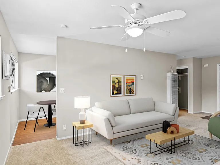 Maplewood Apartments — Photo 3