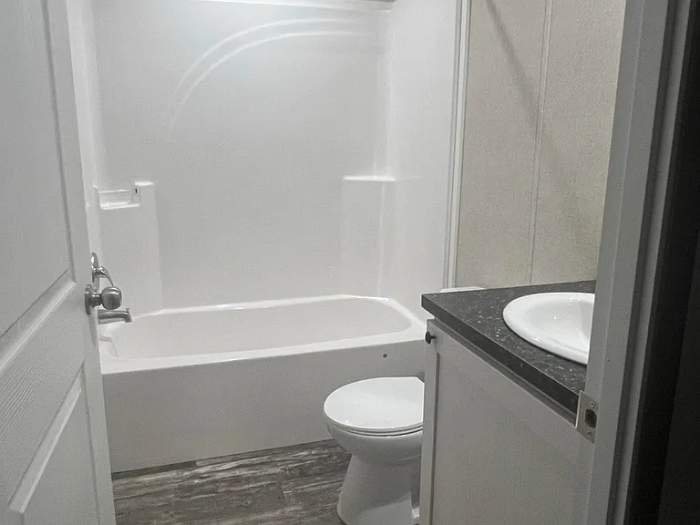 614 Polk St — Photo 2