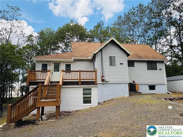 50 Tunkhannock Dr, Albrightsville, PA 18210
