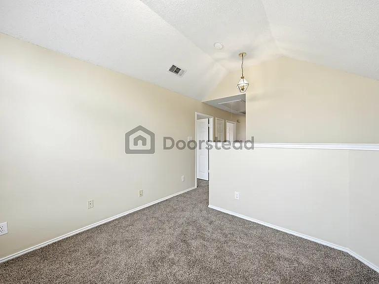 1352 Mae Dr — Photo 21