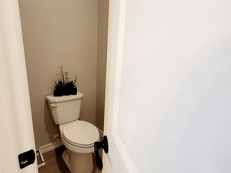 16037 W Alameda Rd — Photo 23