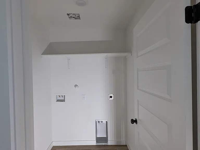 2105 Vista Rosa #B — Photo 18
