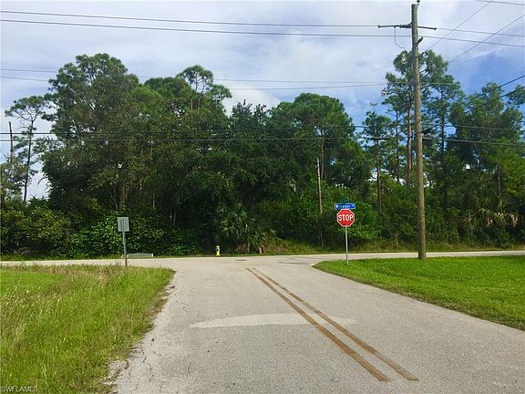 4th image of 3542 McComb Ln