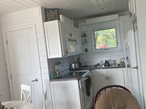 2704 Latoka Lodge Rd SW, Alexandria, MN